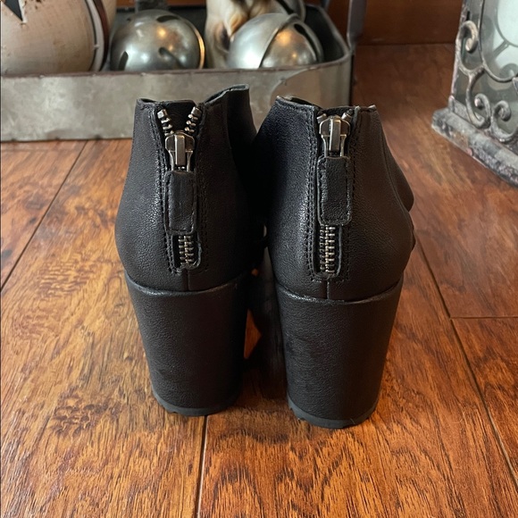 Eileen Fischer Witty Crisscross Wedge Leather Sandal Black Size 7 - Picture 4 of 9